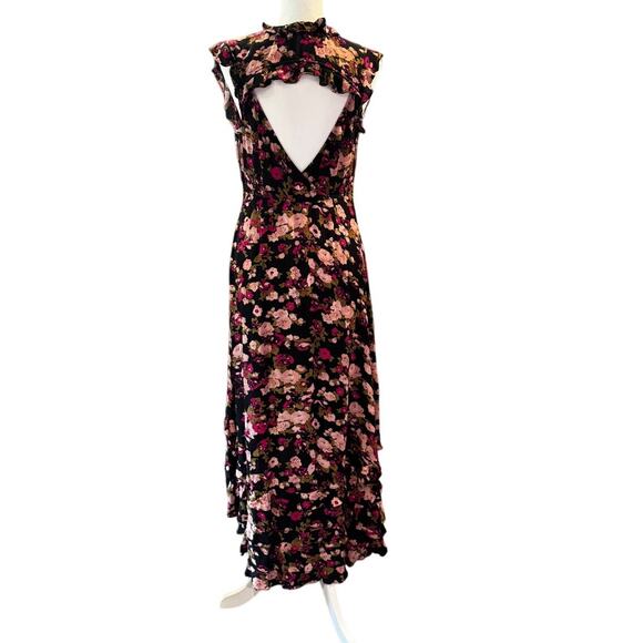 PLENTY BY TRACY REESE Gaia Ruffle Dress in Dark Floral Medium Petite - Picture 3 of 8